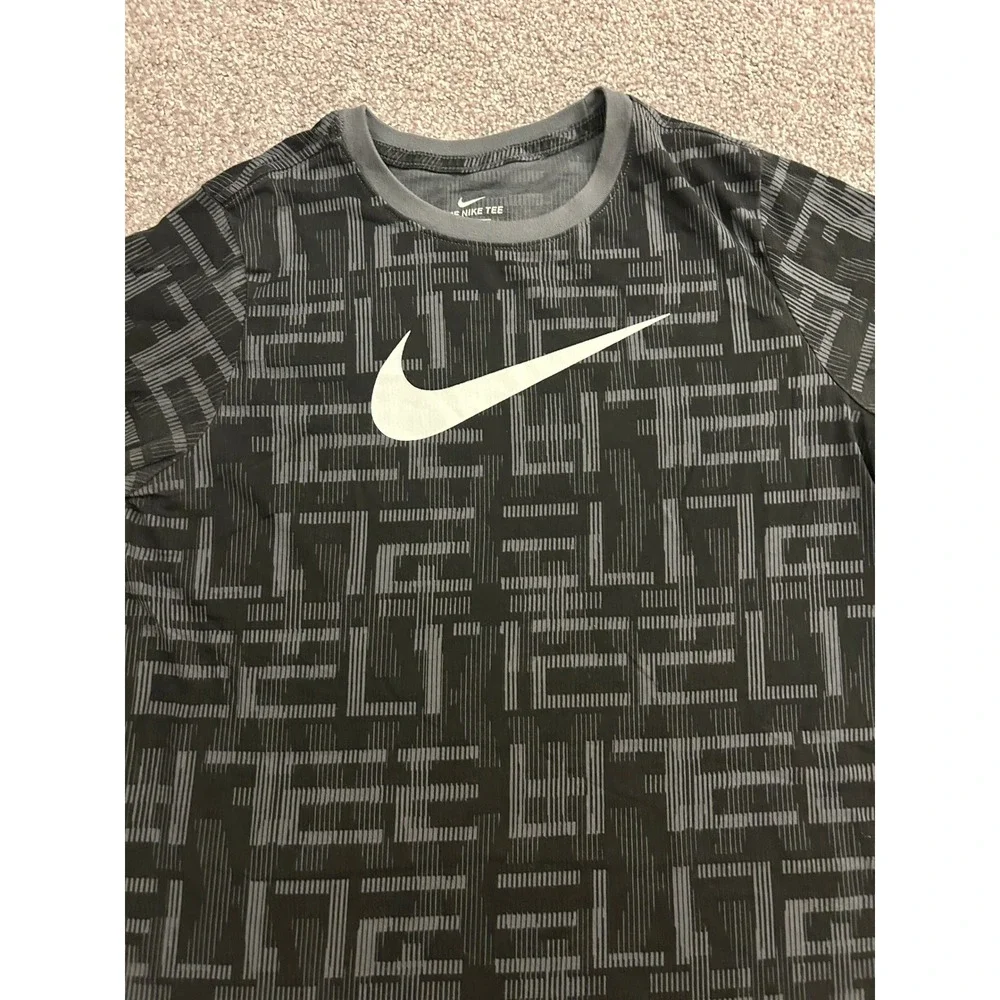 Nike Elite T-Shirt Boys XL Black Gray‎ Dri-FIT Athletic Geometric Print Tee